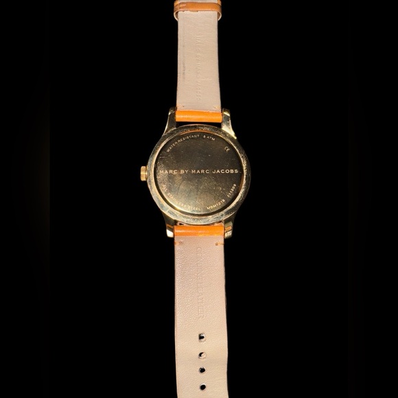 MARC by Marc Jacobs Large Blade Leather Strap 40mm Watch Pre-Owned Unisex - Picture 7 of 12